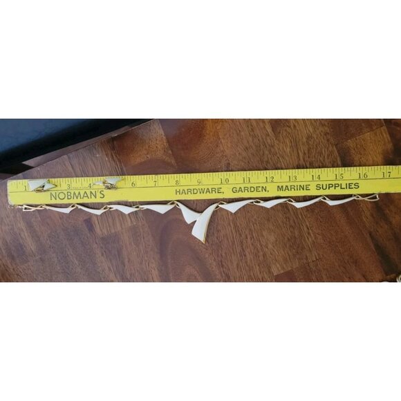 Vintage Trifari White Enamel Triangle MCM Gold Tone Collar Choker Necklace Set - Picture 10 of 11